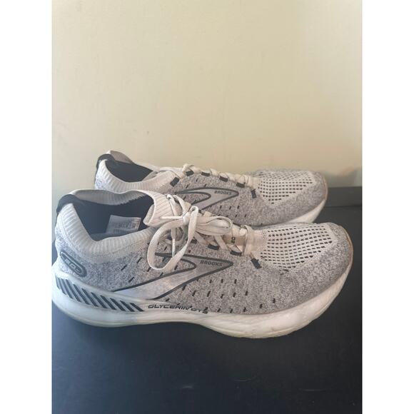Brooks Glycerin Stealthfit GTS 20 Womens 11 B Shoes Wh/GrayRunning Walking Gym - Picture 4 of 6